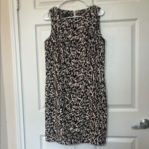 I.N. Studio Brown and White Leopard design Sleeveless Sheath Mini Dress